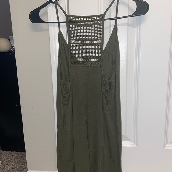 Tank - Picture 2 of 3